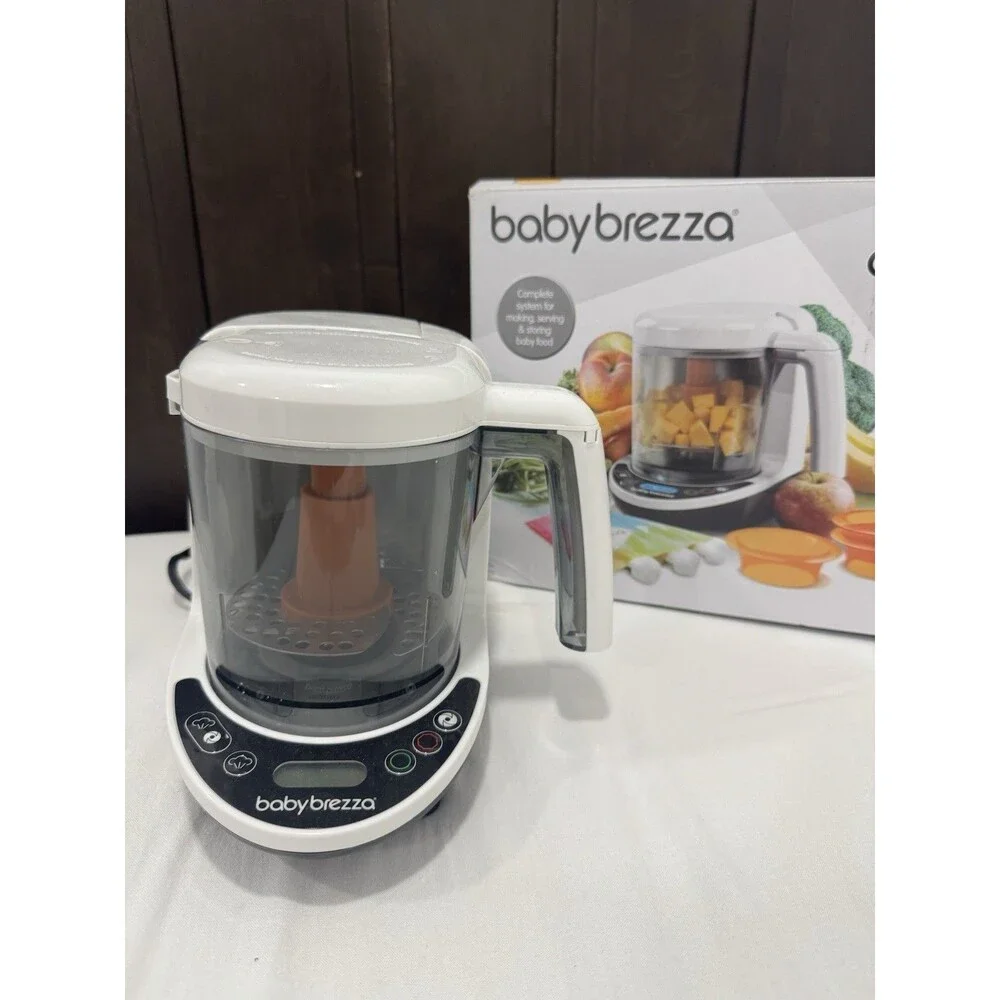 Baby Brezza One Step Food Maker Deluxe - Great Condition